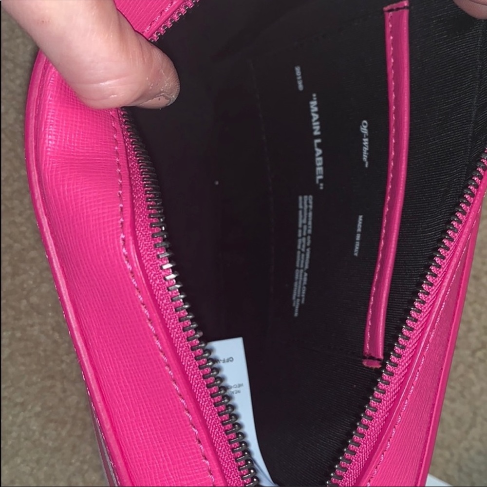 Off white purse for sale. Willing to trade - Picture 2 of 4